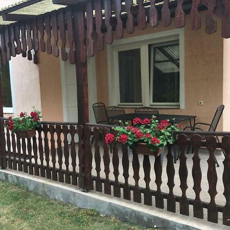 Вилла Balatonfenyves - Munkacsy U. 6. Экстерьер фото