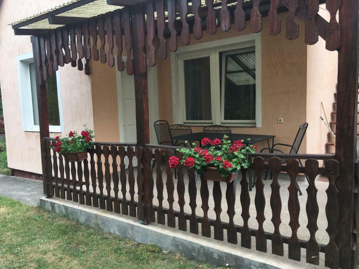 Вилла Balatonfenyves - Munkacsy U. 6. Экстерьер фото